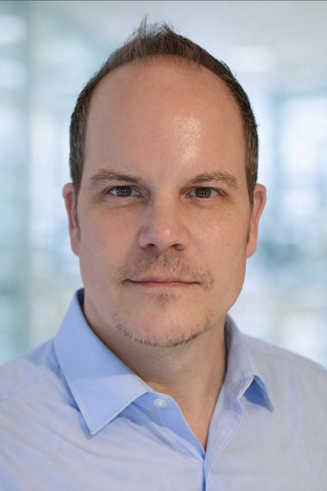 Professionel og neutral. Business Stephan.